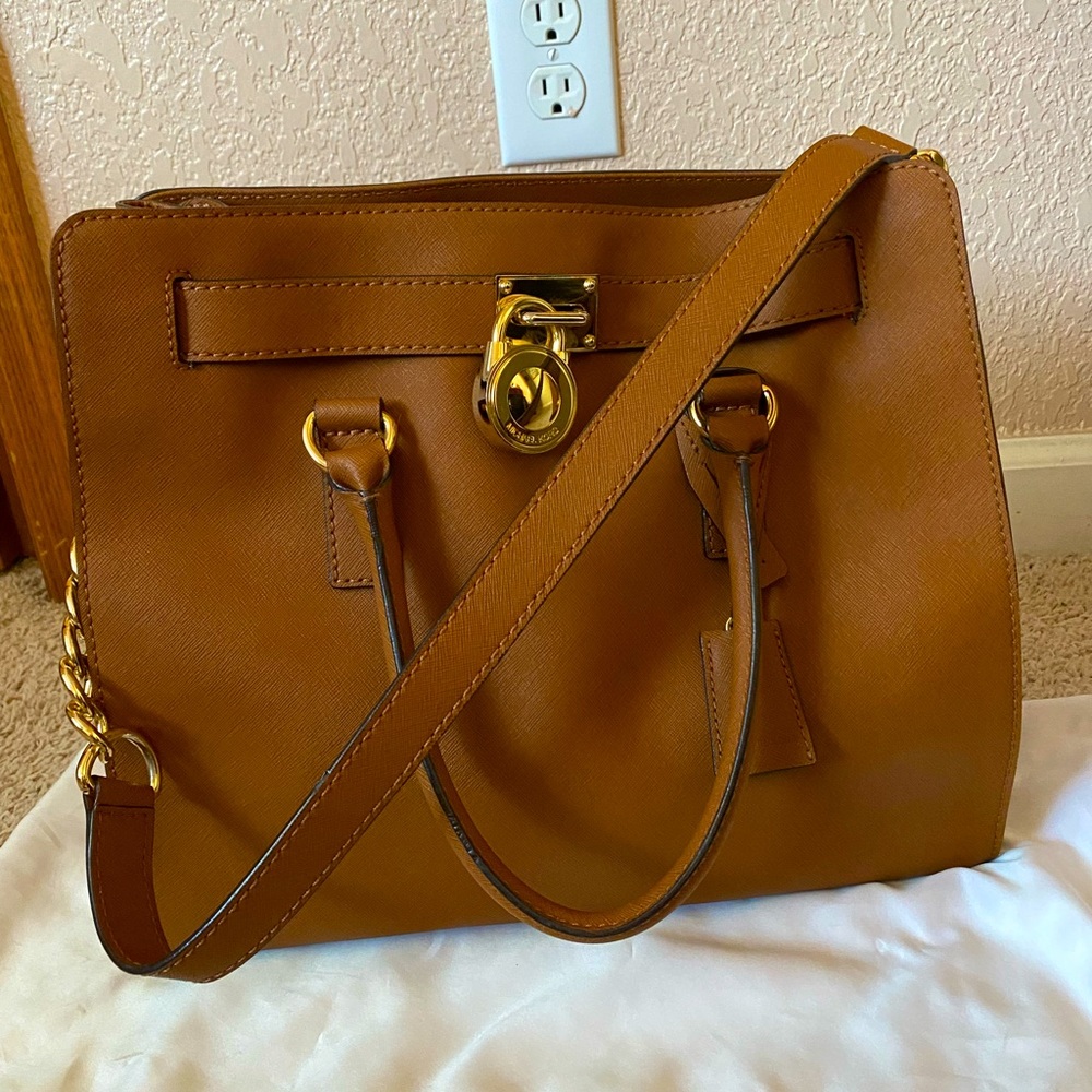 Michael Kors leather hand bag